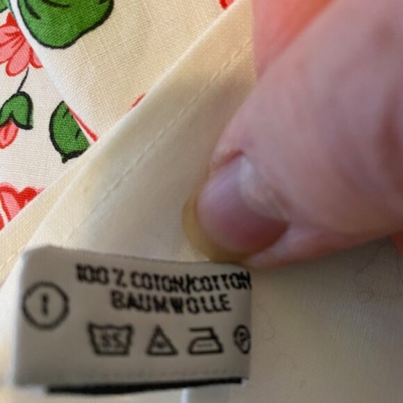 56x56 Square Ribeauville Linen Table Cloth - Picture 4 of 7